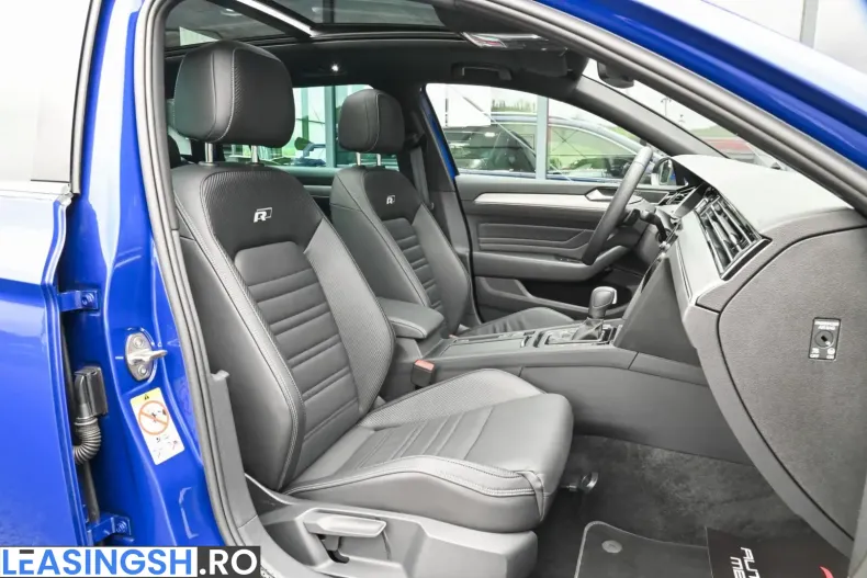 Volkswagen Passat Variant din 2023 cu 19.475 km - oferta VOL223840 - foto 13