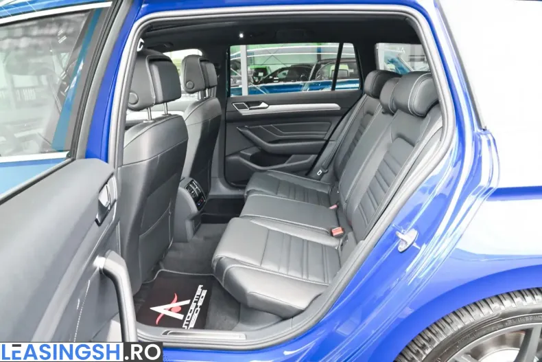 Volkswagen Passat Variant din 2023 cu 19.475 km - oferta VOL223840 - foto 14
