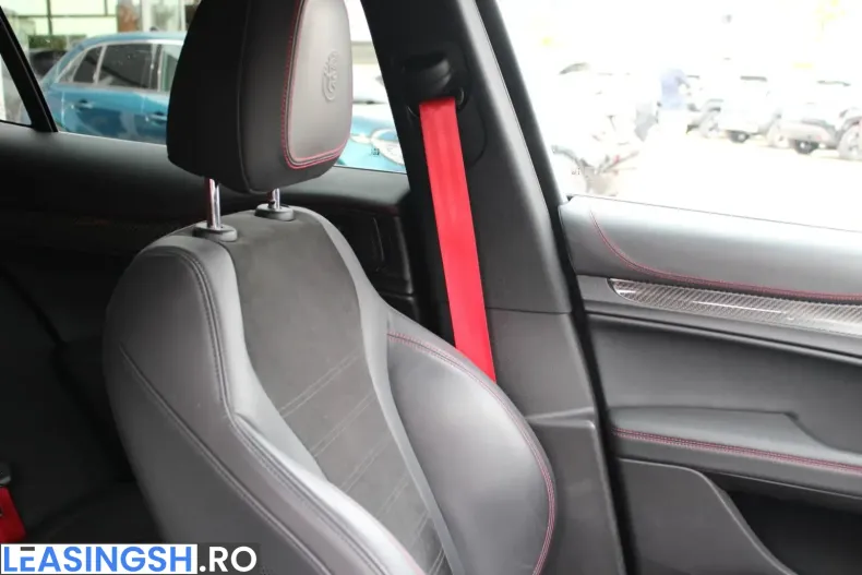 Alfa Romeo Stelvio din 2021 cu 30.000 km - oferta ALF223845 - foto 6
