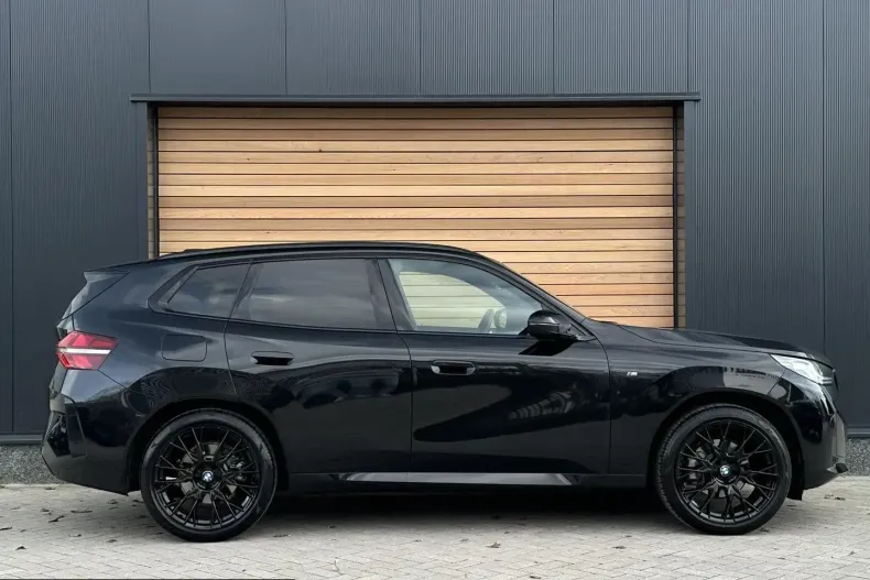 BMW X3 (Seria X) din 2025 cu 13.490 km - oferta BMW223851 - foto 2