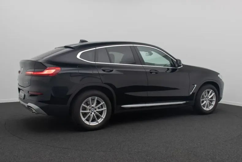 BMW X4 (Seria X) din 2022 cu 25.593 km - oferta BMW223860 - foto 5