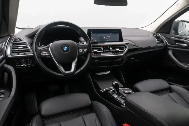 BMW X4 (Seria X) din 2022 cu 25.593 km - oferta BMW223860 - foto 18