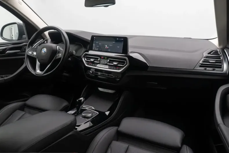 BMW X4 (Seria X) din 2022 cu 25.593 km - oferta BMW223860 - foto 20