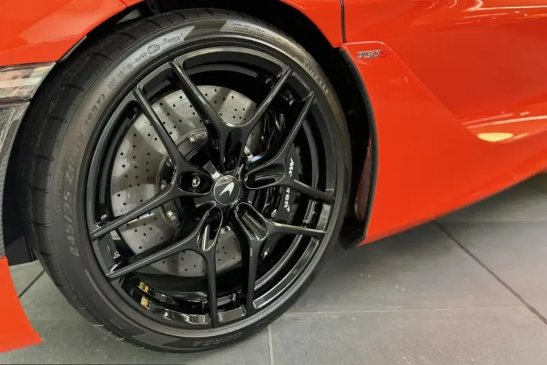 McLaren 750S din 2024 cu 5.910 km - oferta MCL223862 - foto 16