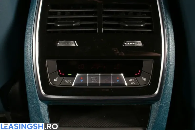 BMW XM (Seria X) din 2024 cu 20.000 km - oferta BMW223866 - foto 19