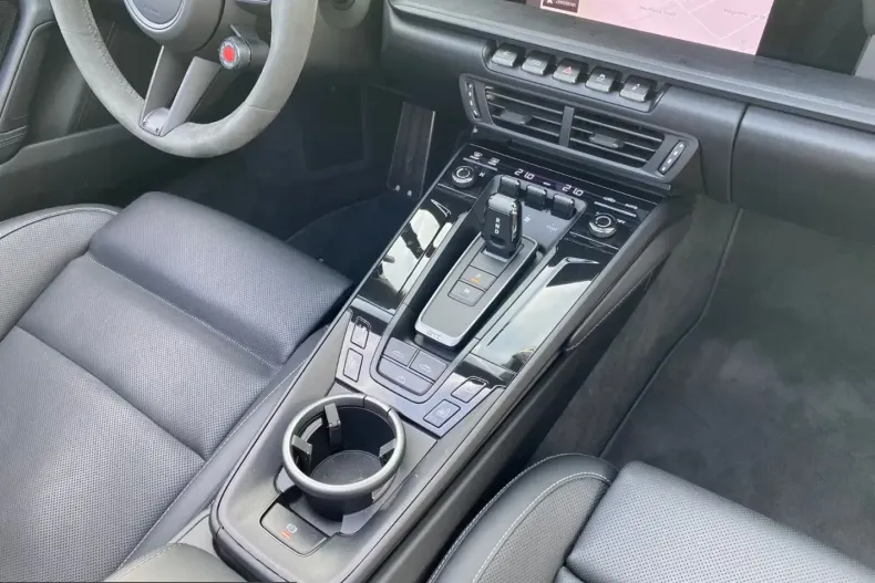 Porsche 992 din 2026 cu 6.500 km - oferta POR223869 - foto 17