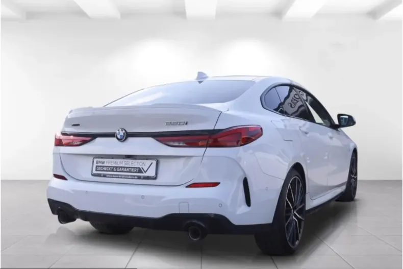 BMW 220i (Seria 2) din 2024 cu 15.300 km - oferta BMW223871 - foto 3