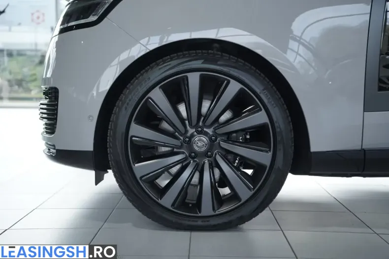 Land Rover Range Rover din 2024 cu 23 km - oferta LAN223876 - foto 11
