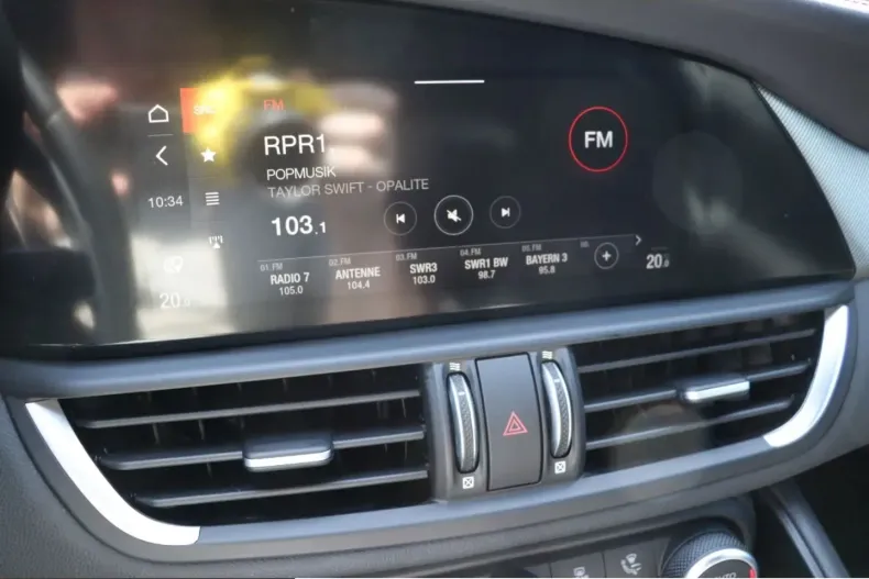 Alfa Romeo Giulia din 2023 cu 11.199 km - oferta ALF223878 - foto 22