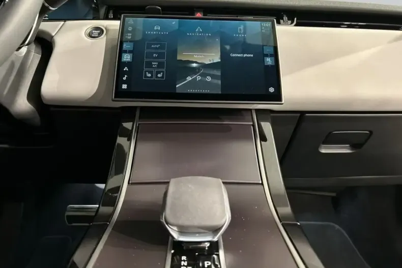 Land Rover Range Rover Evoque din 2025 cu 5.872 km - oferta LAN223880 - foto 12