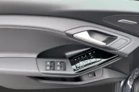 Audi Q6 e-tron din 2025 cu 18.061 km - oferta AUD223881 - foto 17