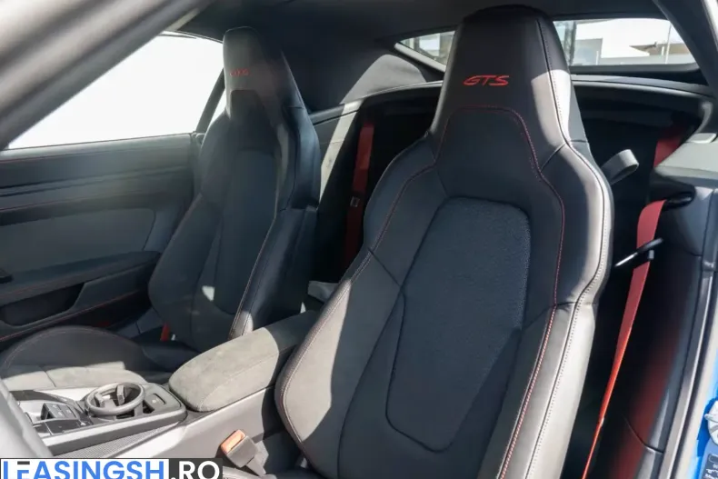 Porsche 992 din 2026 cu 9.900 km - oferta POR223887 - foto 21