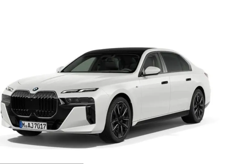 BMW 740 (Seria 7) din 2025 cu 9.450 km - oferta BMW223888 - foto 1