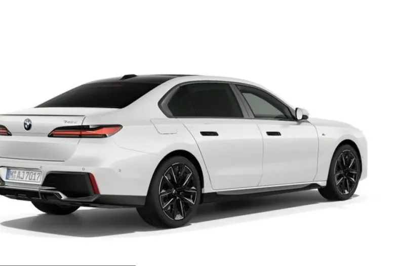 BMW 740 (Seria 7) din 2025 cu 9.450 km - oferta BMW223888 - foto 3