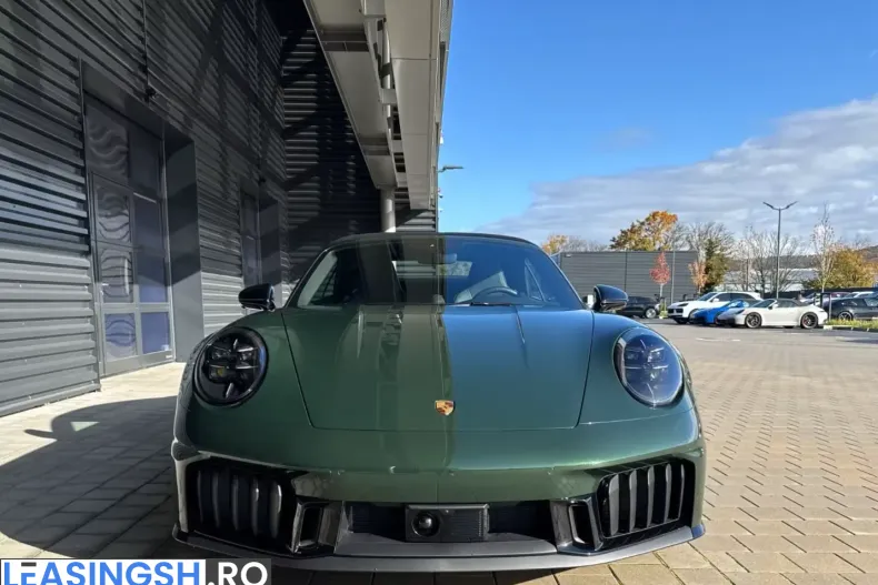 Porsche 992 din 2026 cu 9.900 km - oferta POR223889 - foto 2