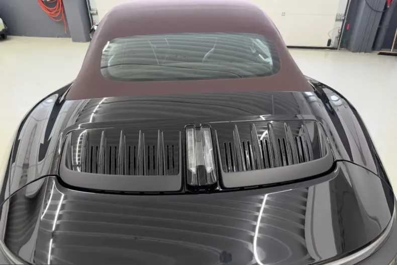 Porsche 911 din 2026 cu 4.200 km - oferta POR223890 - foto 9