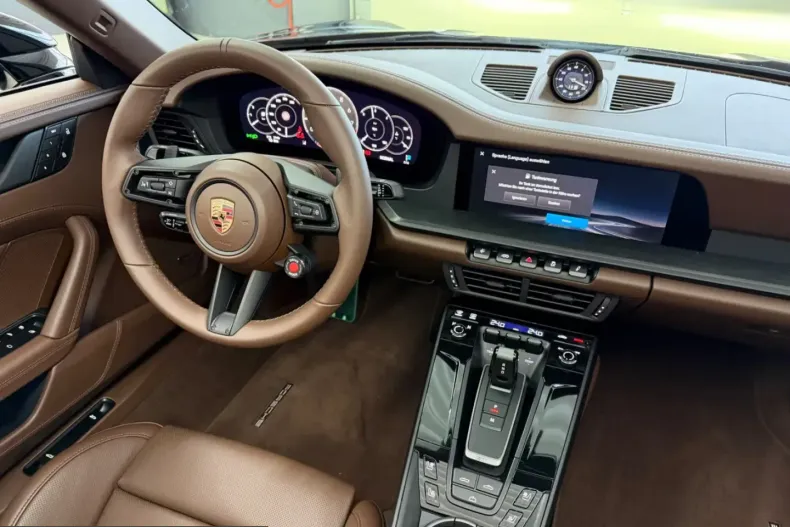 Porsche 911 din 2026 cu 4.200 km - oferta POR223890 - foto 16