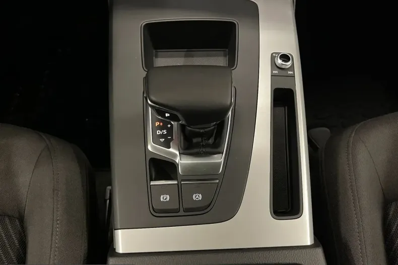 Audi Q5 din 2021 cu 71.670 km - oferta AUD223893 - foto 23