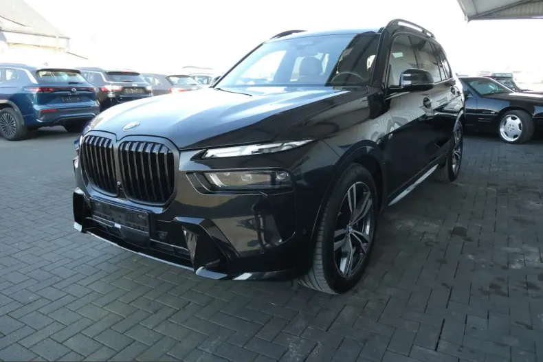 BMW X7 (Seria X) din 2024 cu 37.380 km - oferta BMW223894 - foto 3