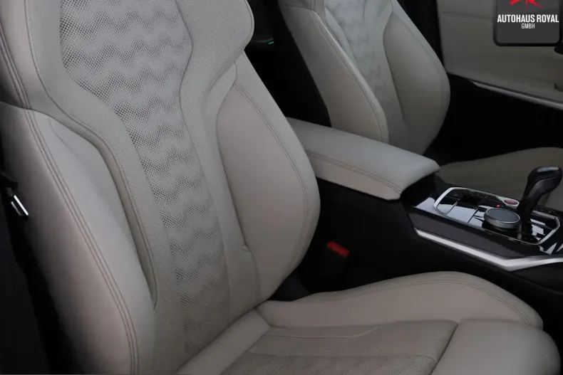 BMW M3 (Seria 3) din 2023 cu 37.528 km - oferta BMW223895 - foto 11
