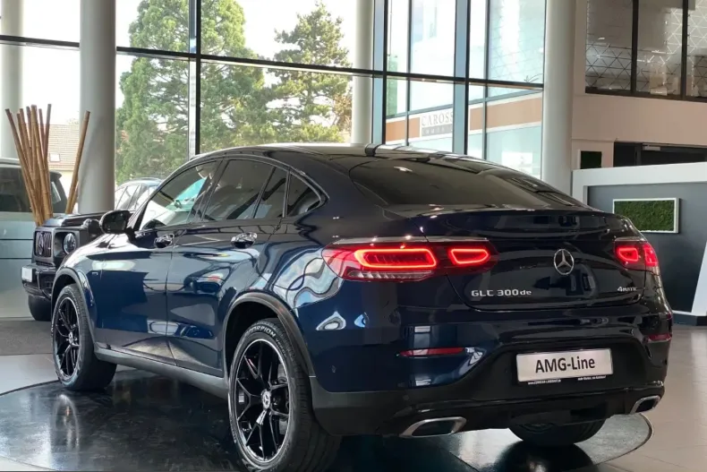 Mercedes-Benz GLC 300 (Clasa GLC) din 2021 cu 92.302 km - oferta MER223900 - foto 2