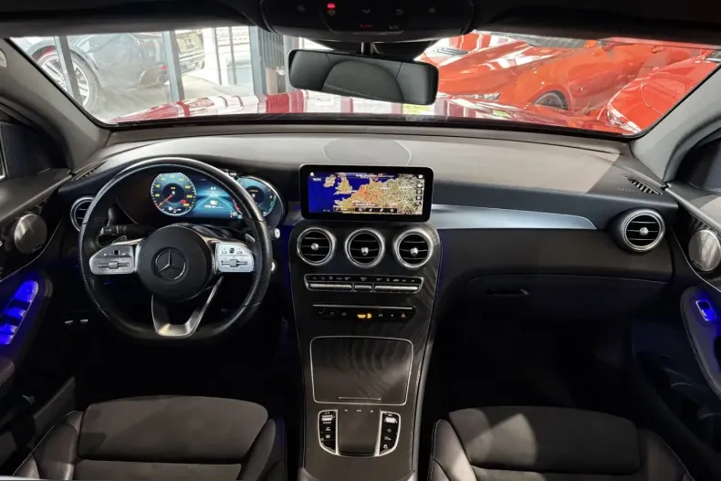 Mercedes-Benz GLC 300 (Clasa GLC) din 2021 cu 29.270 km - oferta MER223903 - foto 14