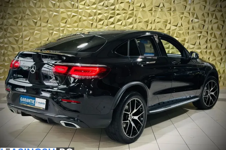 Mercedes-Benz GLC 300 (Clasa GLC) din 2021 cu 92.100 km - oferta MER223906 - foto 8