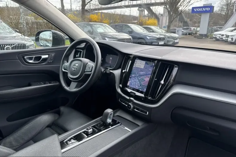 Volvo XC60 din 2021 cu 91.634 km - oferta VOL223910 - foto 9