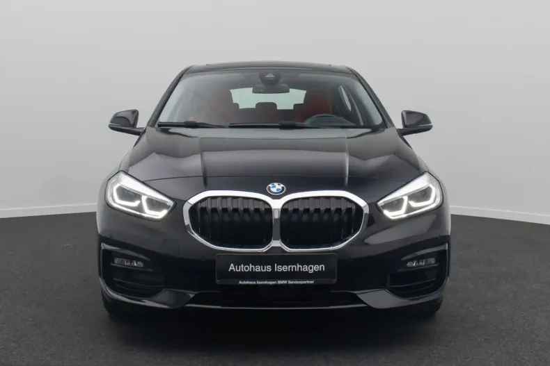 BMW 120 (Seria 1) din 2023 cu 24.688 km - oferta BMW223911 - foto 2