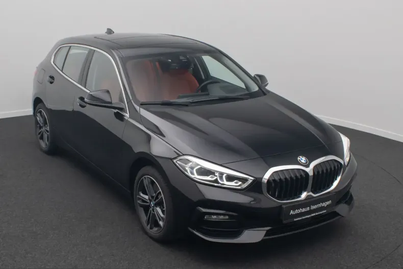 BMW 120 (Seria 1) din 2023 cu 24.688 km - oferta BMW223911 - foto 3