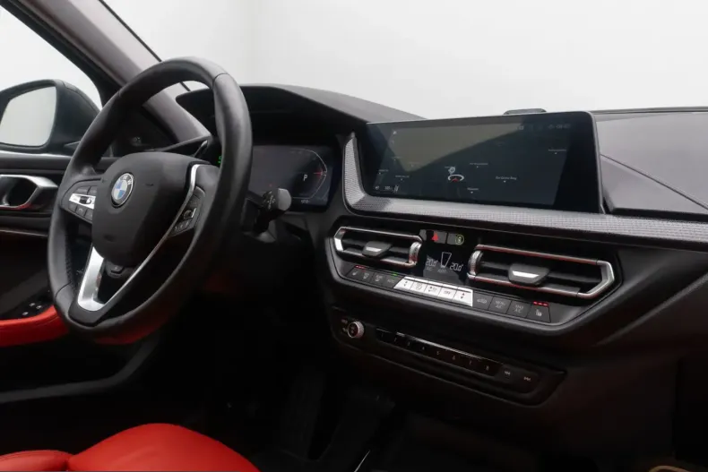 BMW 120 (Seria 1) din 2023 cu 24.688 km - oferta BMW223911 - foto 36