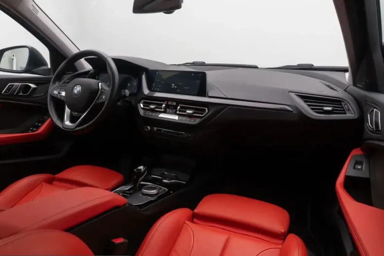 BMW 120 (Seria 1) din 2023 cu 24.688 km - oferta BMW223911 - foto 39