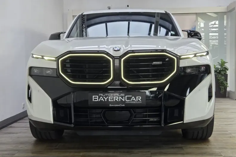 BMW XM (Seria X) din 2025 cu 8.750 km - oferta BMW223919 - foto 2