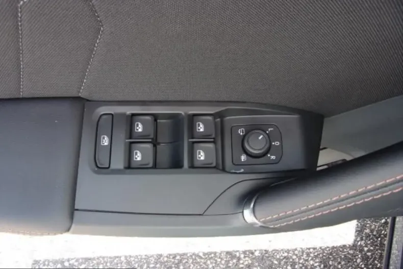 Cupra Formentor din 2025 cu 5.628 km - oferta CUP223927 - foto 14