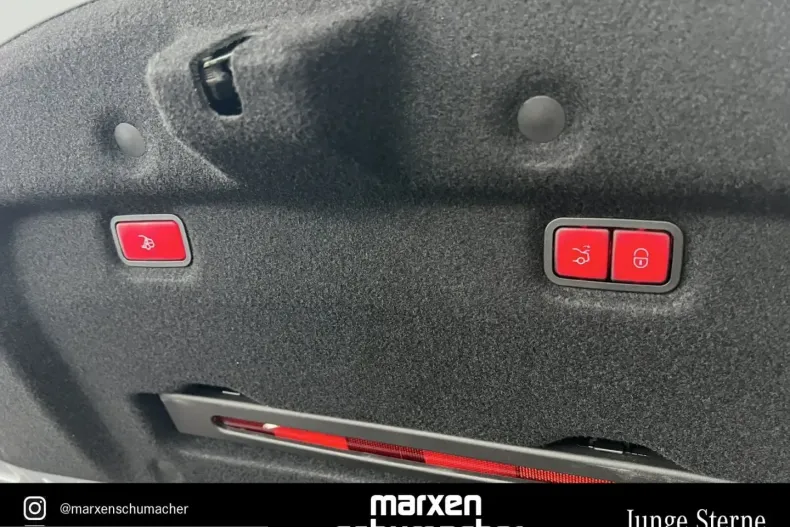 Mercedes-Benz SL 63 AMG (Clasa SL) din 2023 cu 6.890 km - oferta MER223938 - foto 19