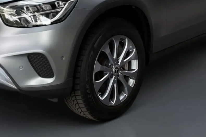 Mercedes-Benz GLC 300 (Clasa GLC) din 2022 cu 54.169 km - oferta MER223940 - foto 3