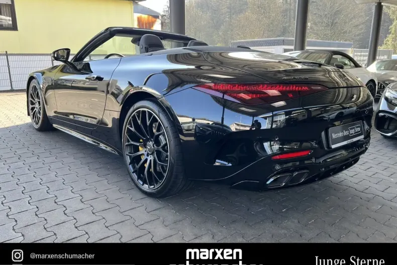 Mercedes-Benz SL 63 AMG (Clasa SL) din 2023 cu 8.385 km - oferta MER223942 - foto 12