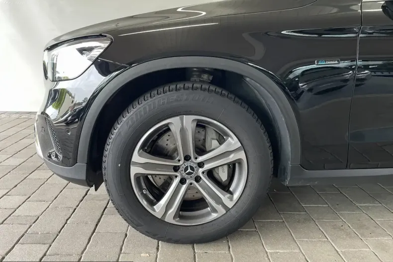 Mercedes-Benz GLC 300 (Clasa GLC) din 2021 cu 57.946 km - oferta MER223943 - foto 4
