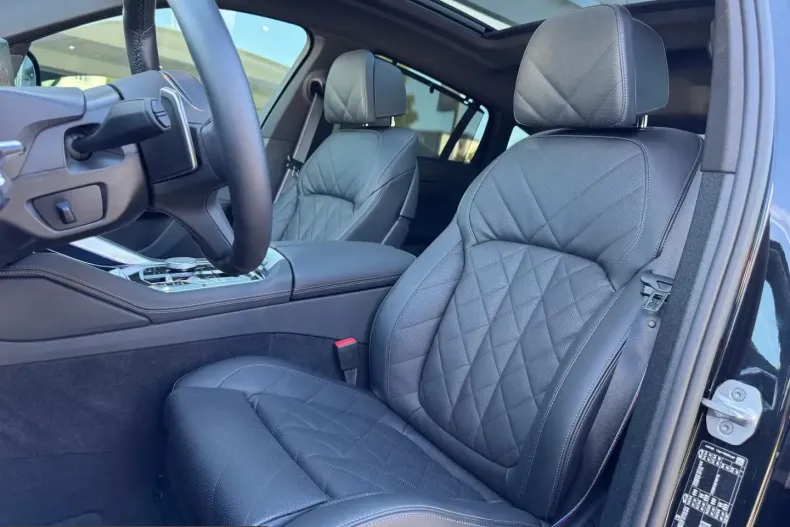 BMW X6 (Seria X) din 2025 cu 17.213 km - oferta BMW223949 - foto 9