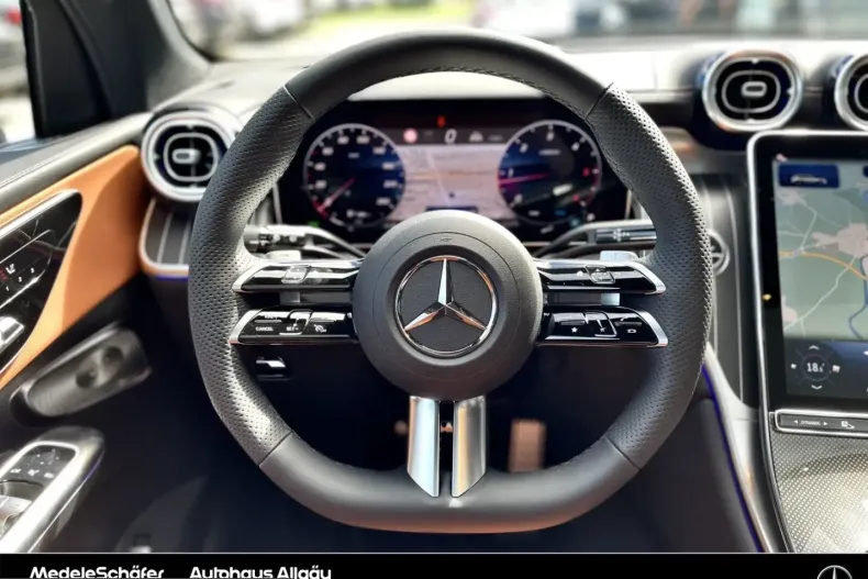Mercedes-Benz GLC 300 (Clasa GLC) din 2025 cu 8.500 km - oferta MER223950 - foto 7