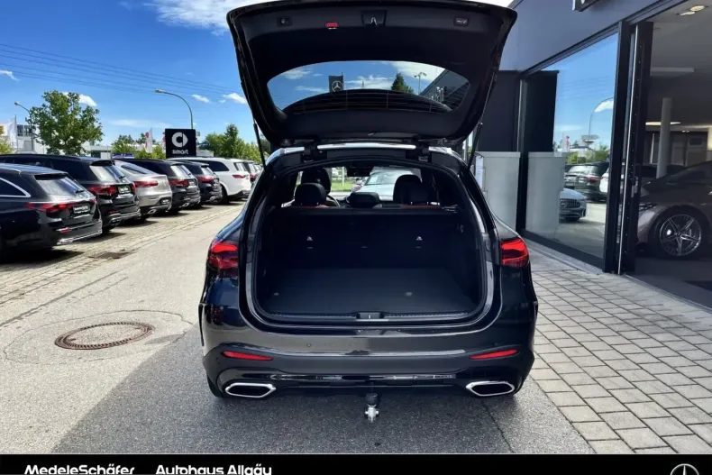 Mercedes-Benz GLC 300 (Clasa GLC) din 2025 cu 8.500 km - oferta MER223950 - foto 12