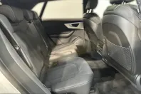 Audi Q8 din 2025 cu 19.950 km - oferta AUD223952 - foto 8