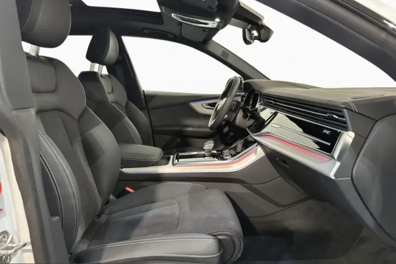 Audi Q8 din 2025 cu 19.950 km - oferta AUD223952 - foto 12