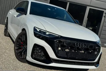 Audi Q8 din 2024 - oferta AUD223954