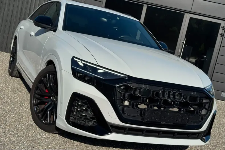 Audi Q8 din 2024 cu 43.400 km - oferta AUD223954 - foto 1