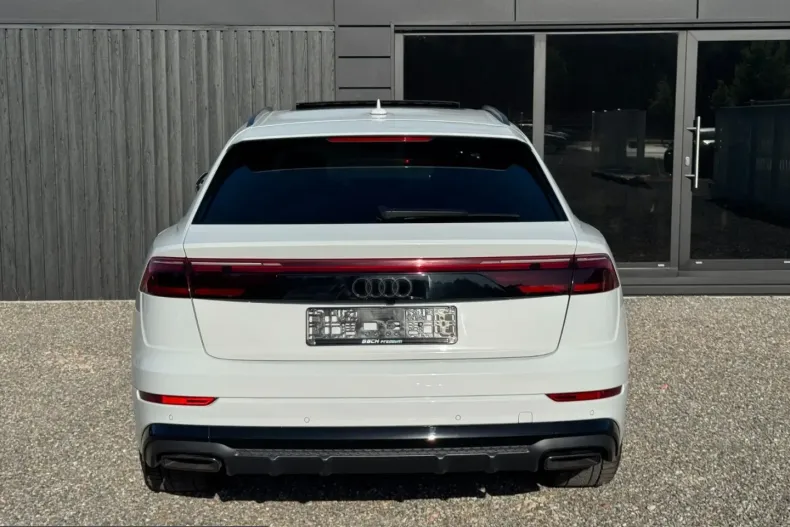 Audi Q8 din 2024 cu 43.400 km - oferta AUD223954 - foto 12