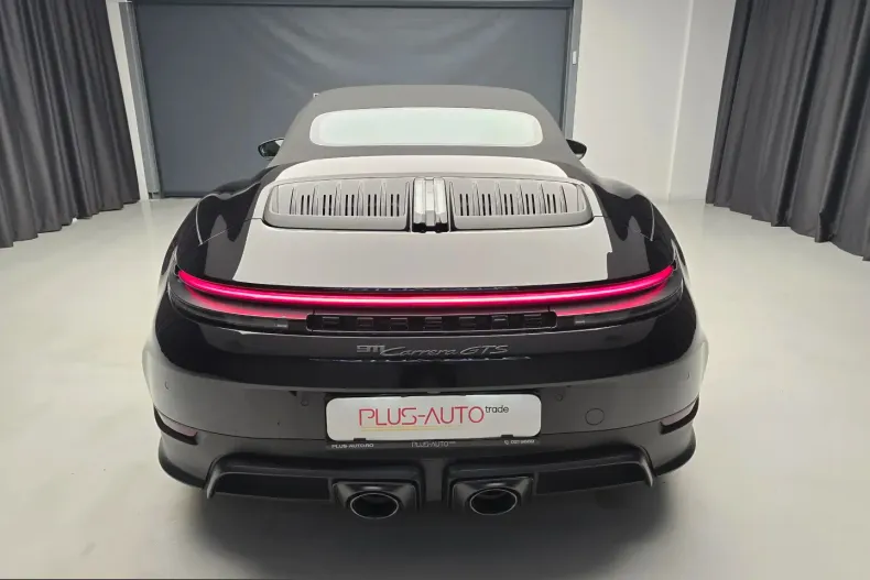 Porsche 911 din 2026 cu 4.500 km - oferta POR223960 - foto 19