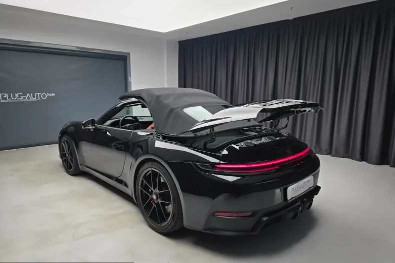 Porsche 911 din 2026 cu 4.500 km - oferta POR223960 - foto 24