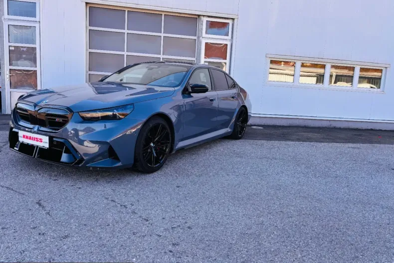 BMW M5 (Seria 5) din 2025 cu 5.900 km - oferta BMW223964 - foto 1
