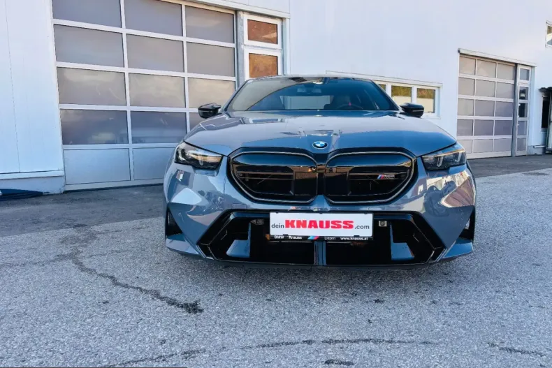 BMW M5 (Seria 5) din 2025 cu 5.900 km - oferta BMW223964 - foto 2